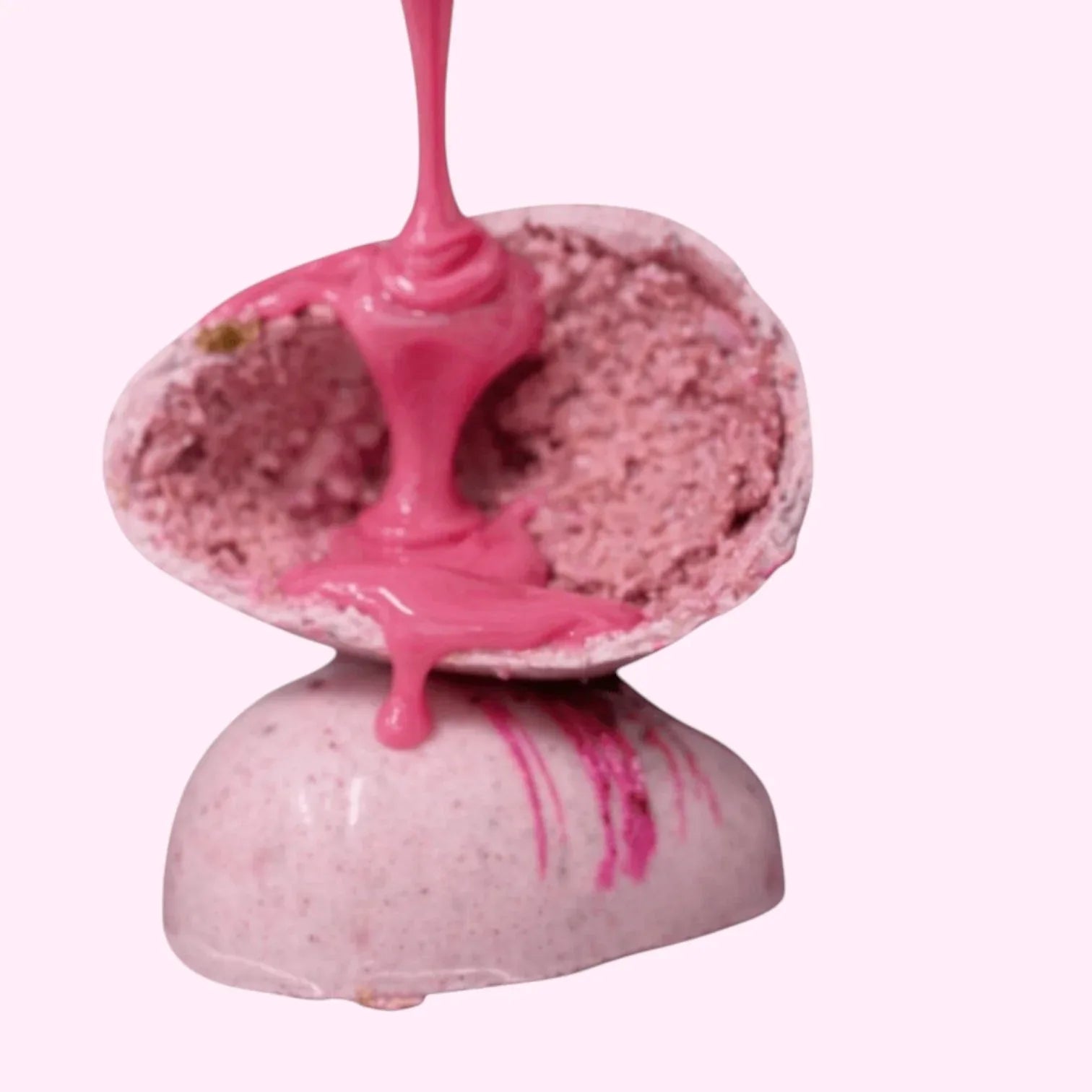 - Easter_chocolate_egg_strawberry -- Sweet Snap Sydney