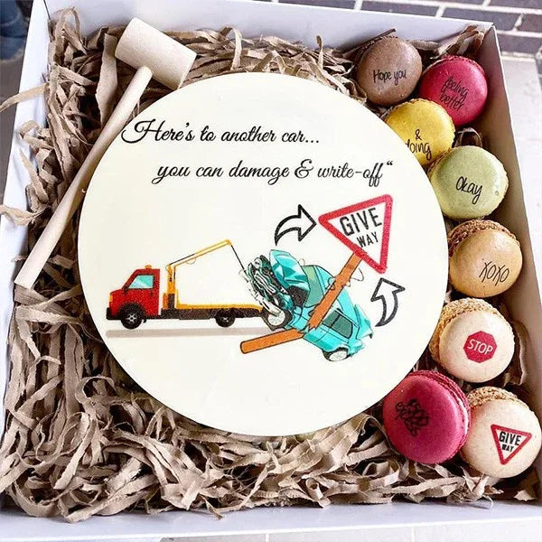 - Round-smash-cake-macarons -- Sweet Snap Sydney