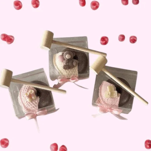 - baby_shower_donut_smash_cake_3 -- Sweet Snap Sydney