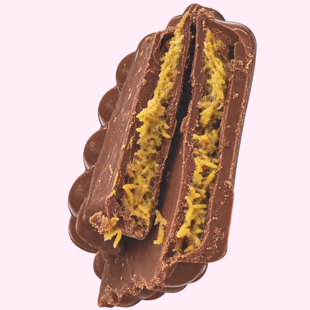 Christmas Dubai chocolate bar with pistachio kunafa filling, handmade in Sydney