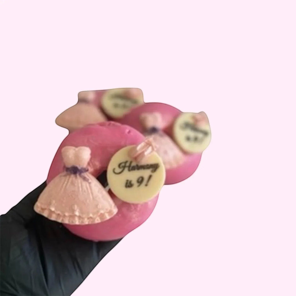 - personalised_donuts_3 -- Sweet Snap Sydney