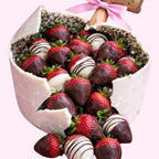 - smash_cake_strawberries -- Sweet Snap Sydney