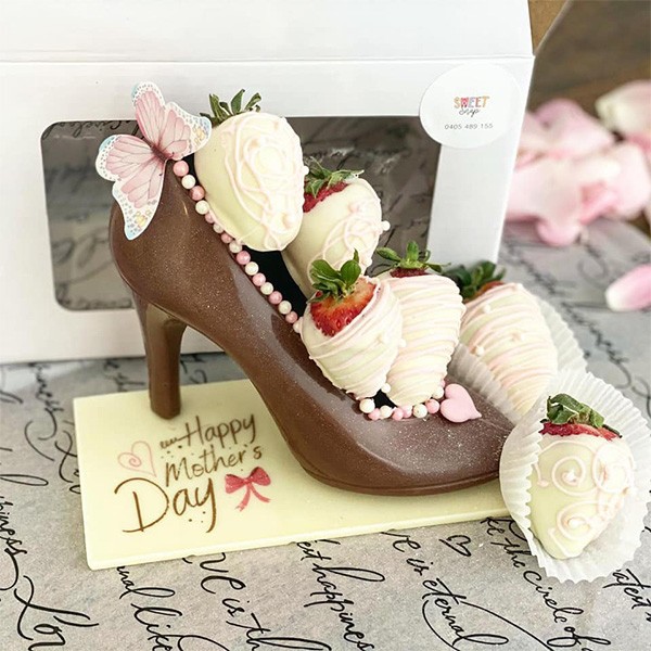 Shoe me Dessert Box — Chocolate Heels — Chocolate Shoes To Eat